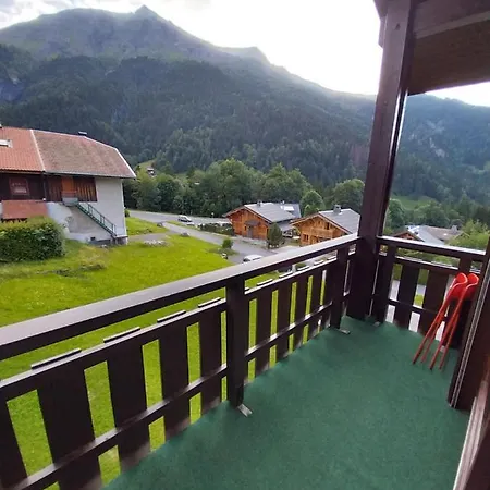 Le Nant Apartment *