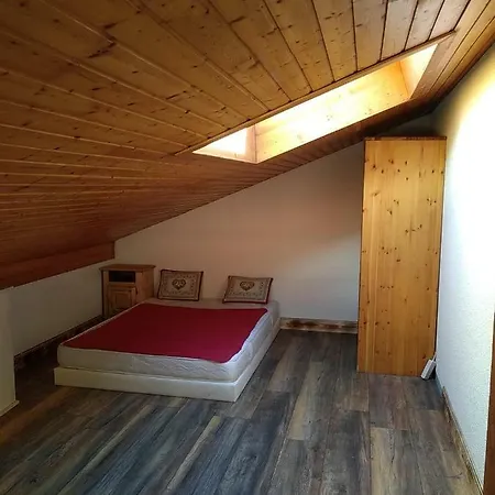 Le Nant Apartment